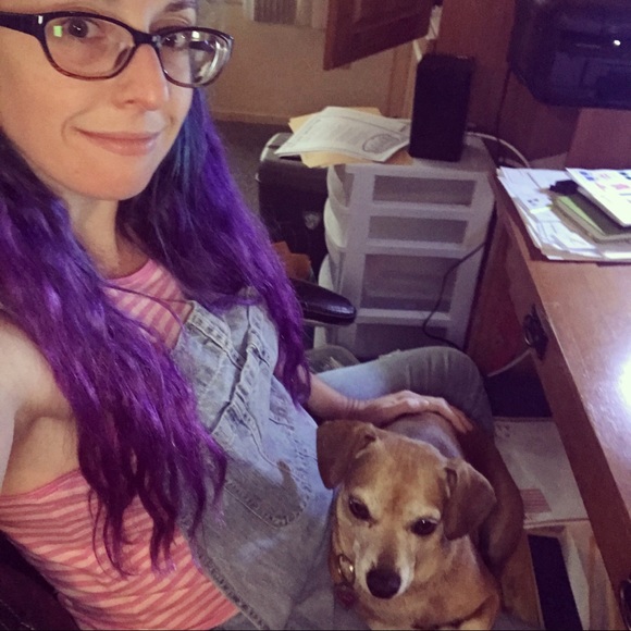 Meet your Posher, Audrey - Picture 1 of 8